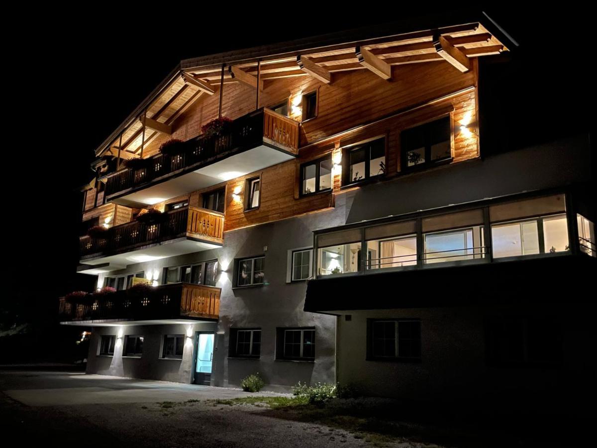 Haus Alt St. Anton Apartment Sankt Anton am Arlberg Bagian luar foto