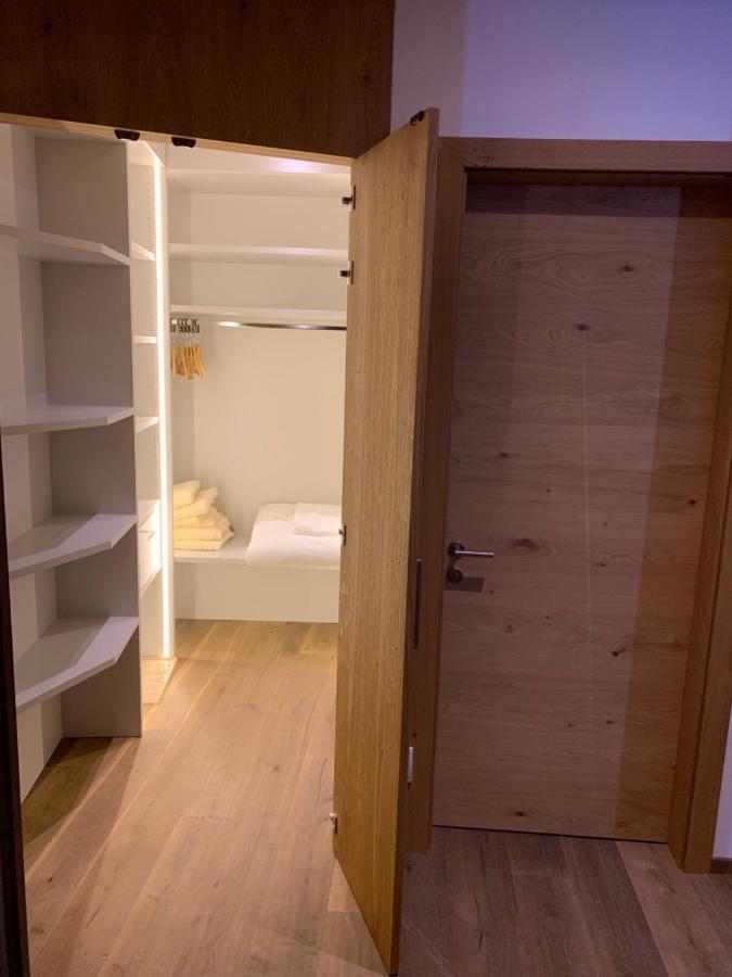 Haus Alt St. Anton Apartment Sankt Anton am Arlberg Bagian luar foto